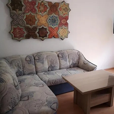 Polat 2 * Essen